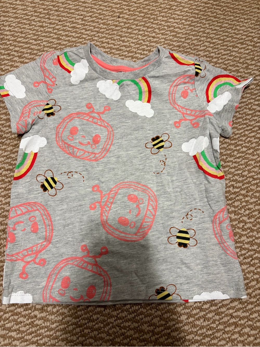 Girls 4T cocomelon Gray Rainbow & Bee Graphic Short Sleeve Tee